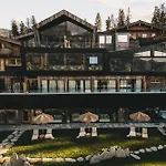 Hotel Jufenalm Boho & Wellnesshotel 4*