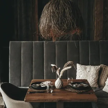 Jufenalm Boho & Wellnesshotel מלון