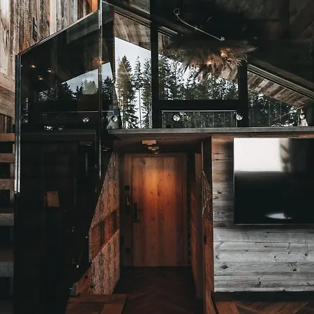 מלון Jufenalm Boho & Wellnesshotel 4*