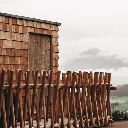 מלון Jufenalm Boho & Wellnesshotel 4*