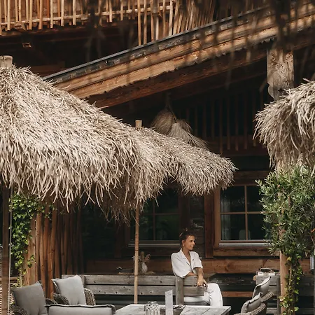 Jufenalm Boho & Wellnesshotel 호텔 4*