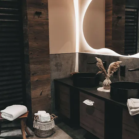 מלון Jufenalm Boho & Wellnesshotel 4*