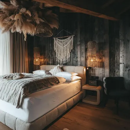 Jufenalm Boho & Wellnesshotel 4*