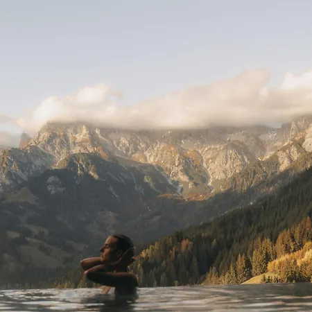 Jufenalm Boho & Wellnesshotel Maria Alm am Steinernen Meer