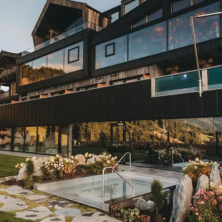 Jufenalm Boho & Wellnesshotel 4* Maria Alm am Steinernen Meer