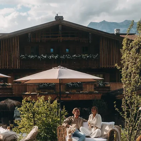 호텔 Jufenalm Boho & Wellnesshotel 4*