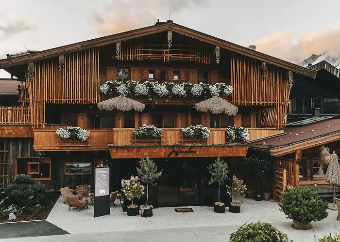 Hotel Jufenalm Boho & Wellnesshotel Maria Alm am Steinernen Meer