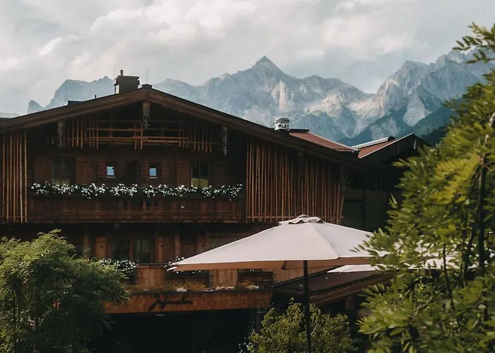 酒店 Jufenalm Boho & Wellnesshotel 4*