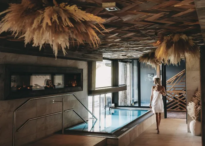 Jufenalm Boho & Wellnesshotel 玛丽亚埃姆安斯泰内嫩米尔