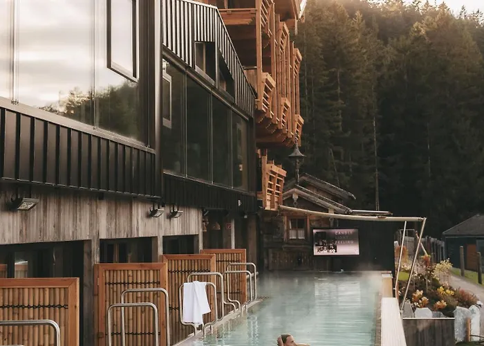 Hotell Jufenalm Boho & Wellnesshotel 4*