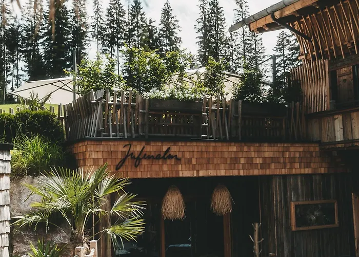 Jufenalm Boho & Wellnesshotel 酒店 4*